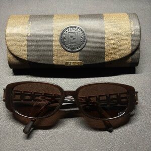 Fendi - Cafe vintage